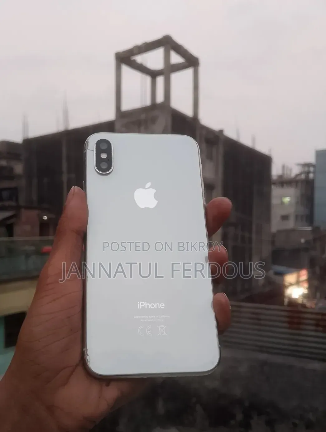 Apple iPhone X 256 GB White