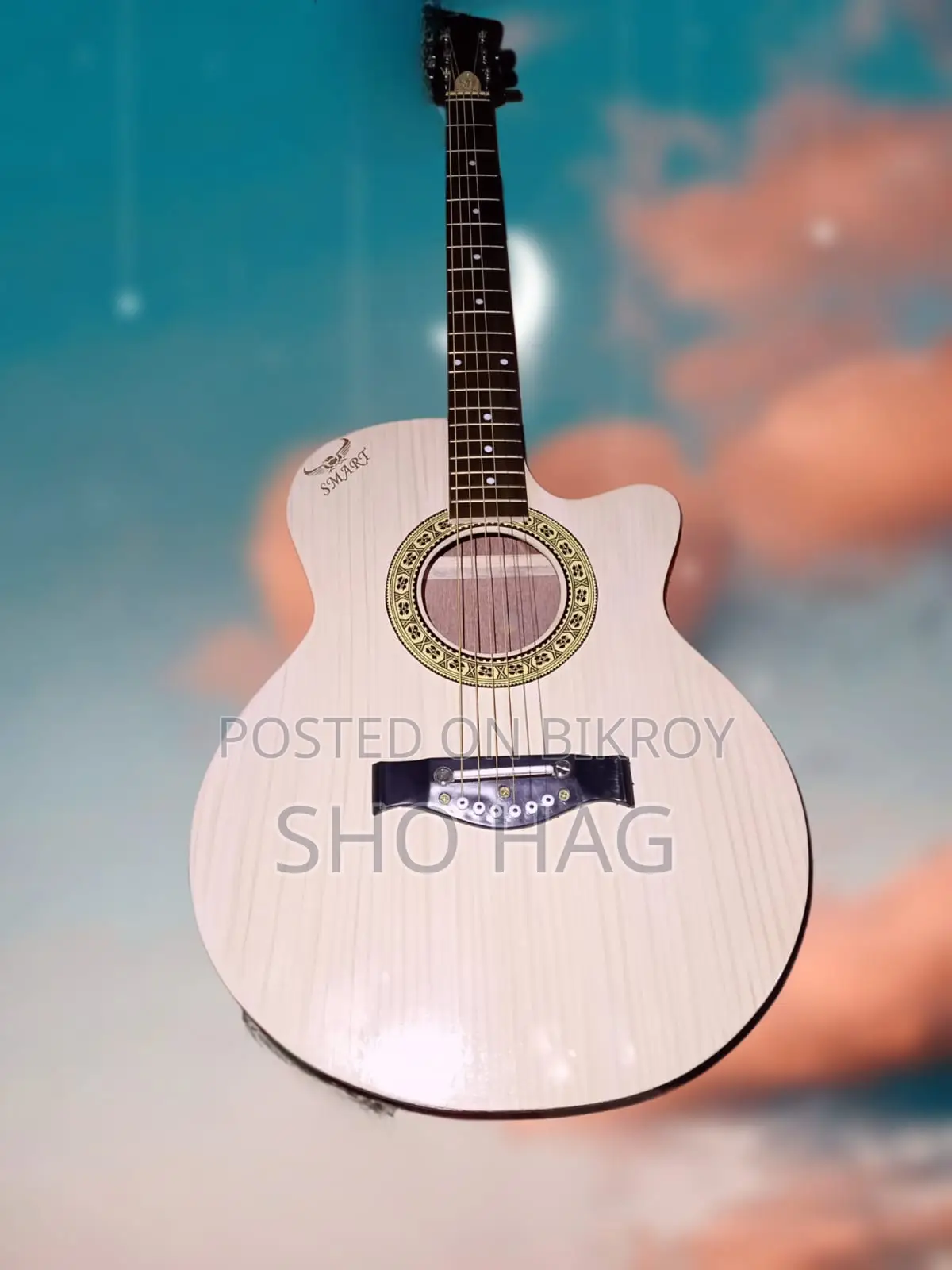 Guitar for sale, contact if you want to take it, bought recently not long ago. Will be 2 months