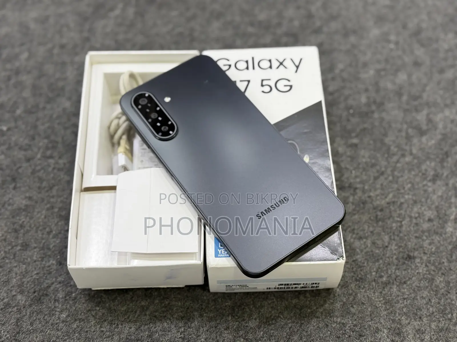 স্যামসাং গ্যালাক্সি এ১৭ ৫জি ১২৮ জিবি ব্ল্যাক