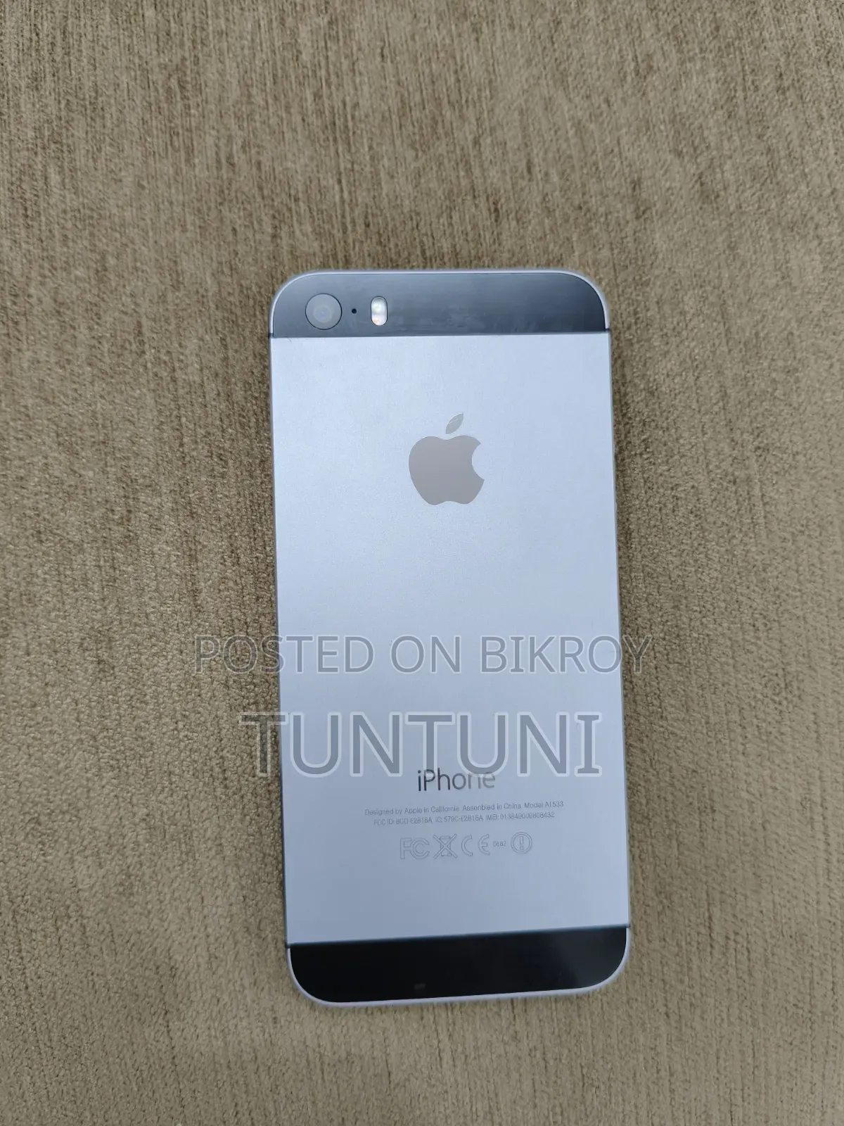 Apple iPhone 5s 32 GB Gray