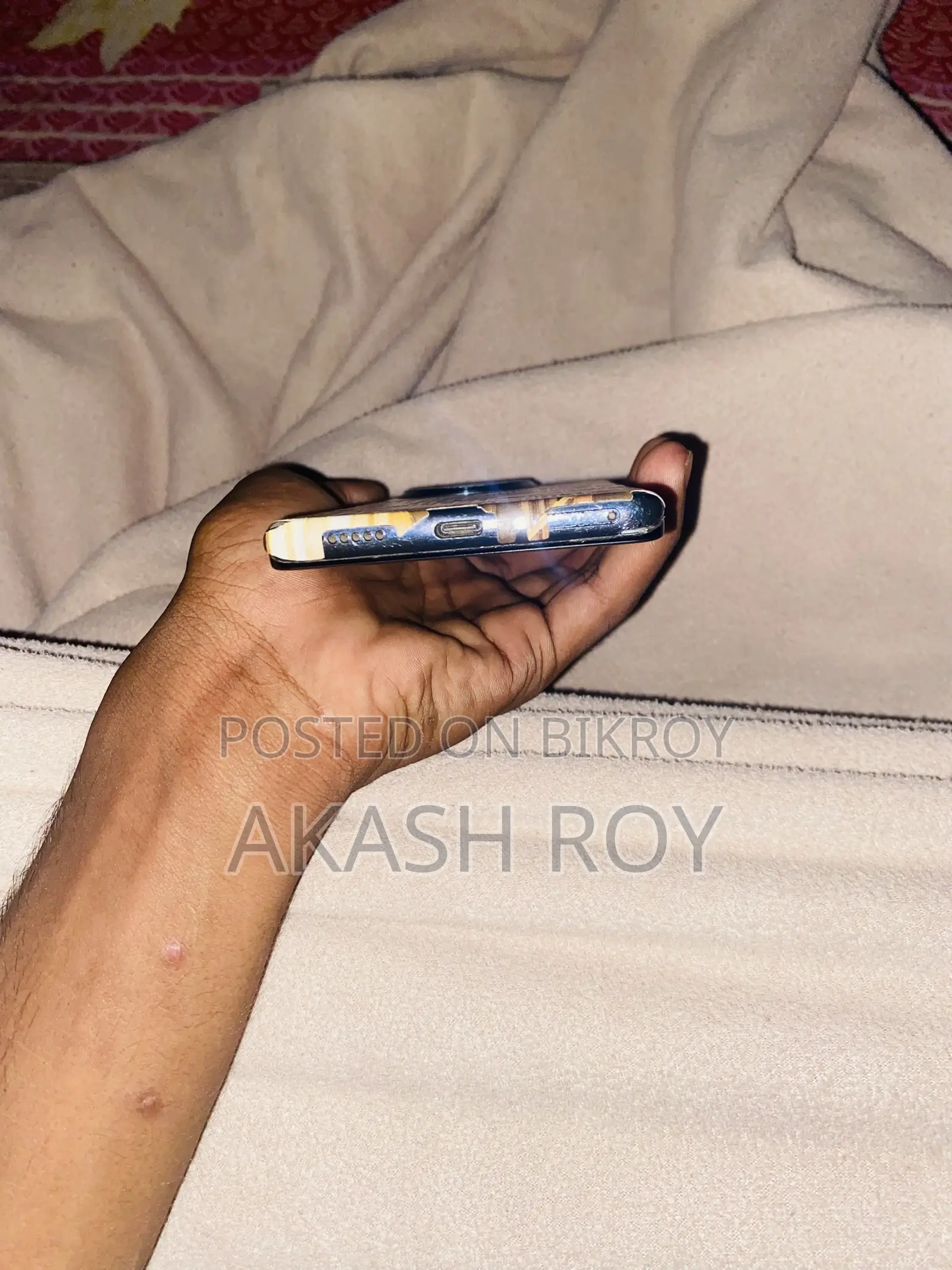 টেকনো স্পার্ক ২০ প্রো প্লাস ২৫৬ জিবি ব্ল্যাক