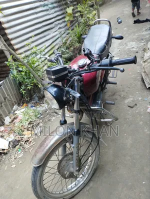 ইয়ামাহা ১৯৮৭ রেড