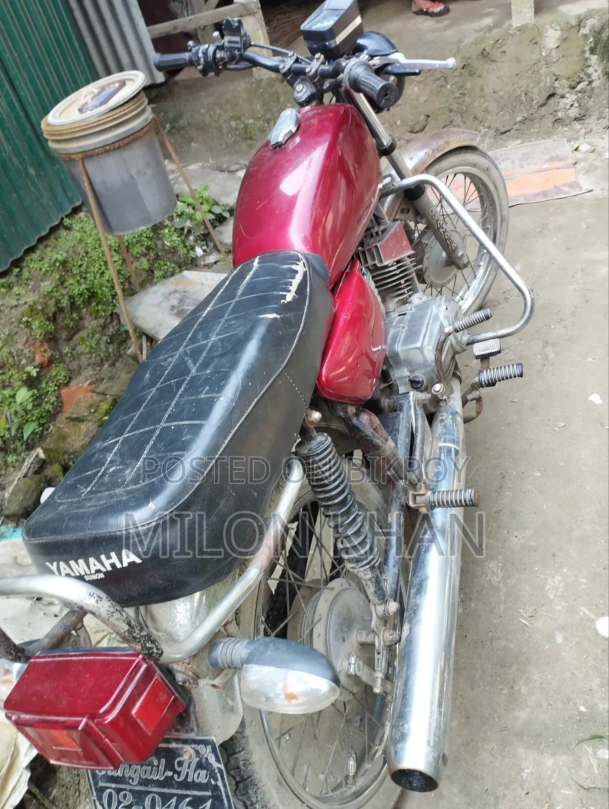 Yamaha 1987 Red