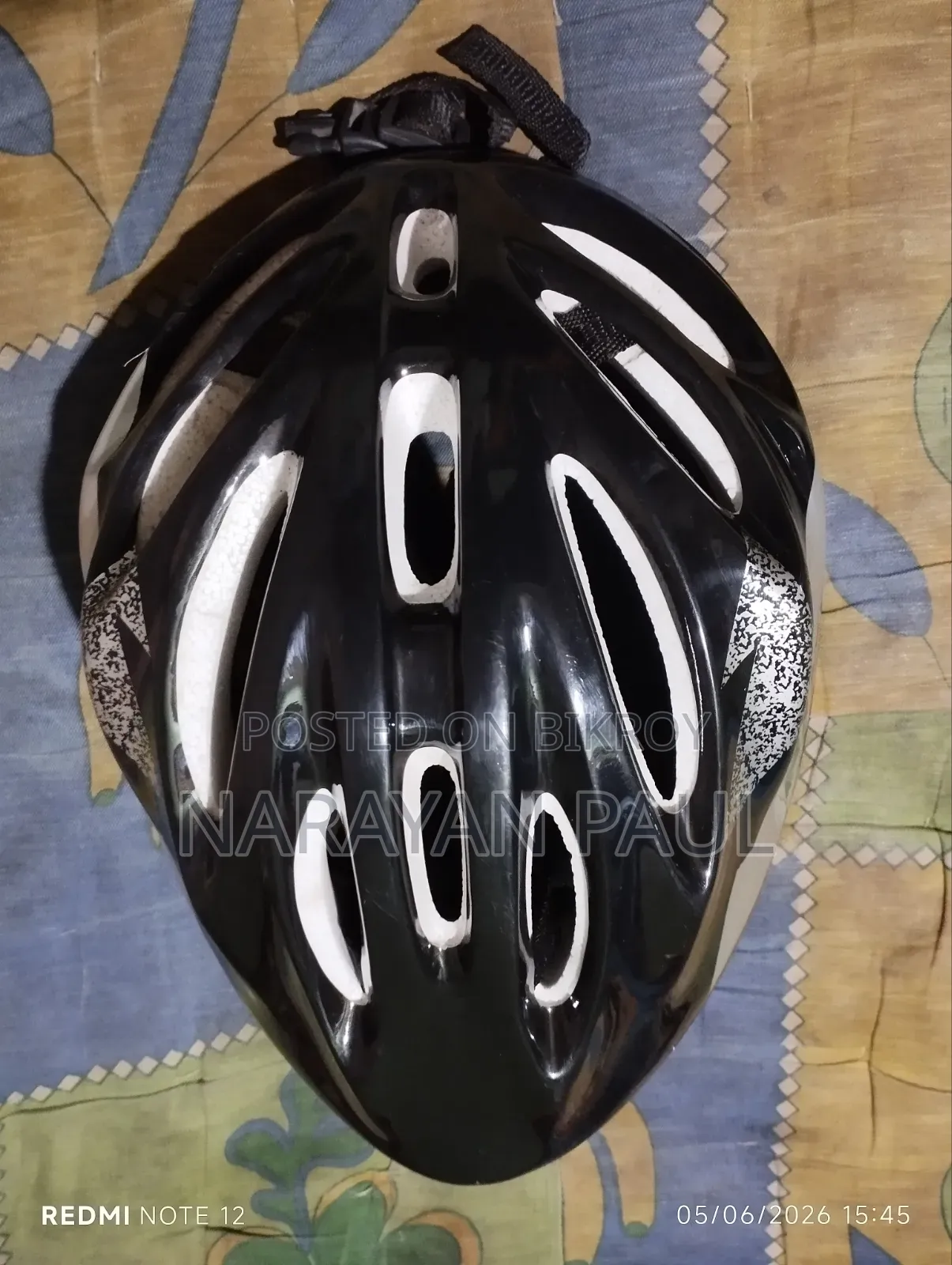 Bicycle helmet for sale