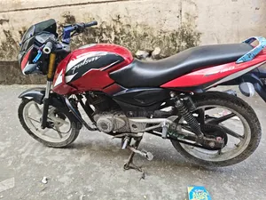 Bajaj Pulsar 150 2015 Red