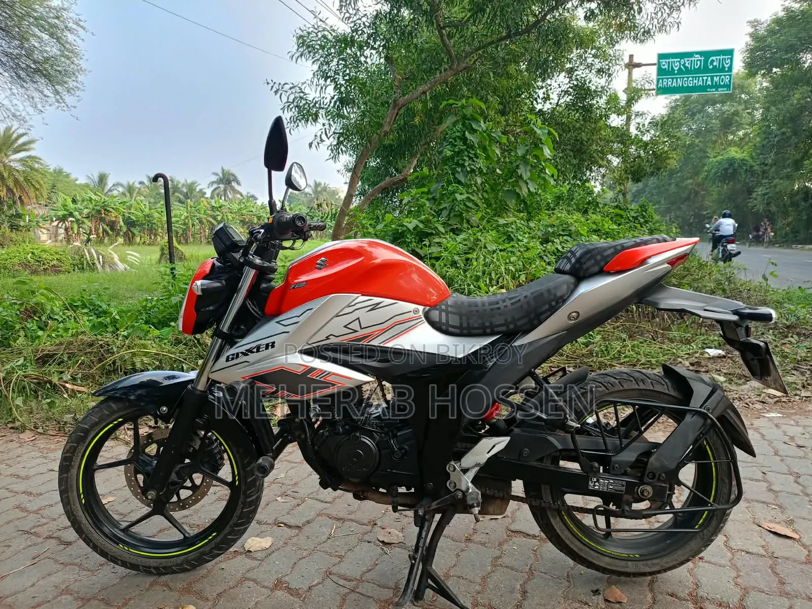Suzuki Gixxer 2024 Orange