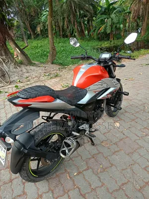 Suzuki Gixxer 2024 Orange