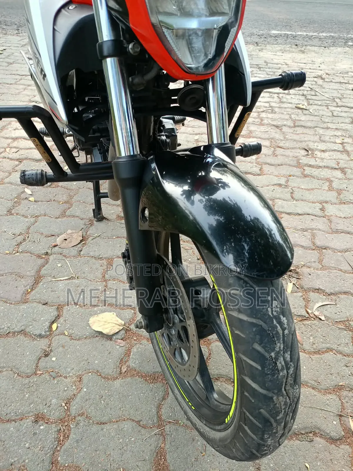 Suzuki Gixxer 2024 Orange