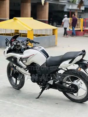 Yamaha Fazer V1 2013 White