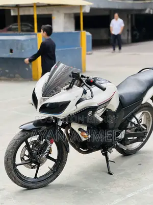 Yamaha Fazer V1 2013 White