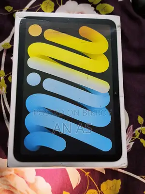অ্যাপল ৬৪ জিবি সাদা