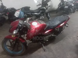 Bajaj Pulsar 150 2016 Red