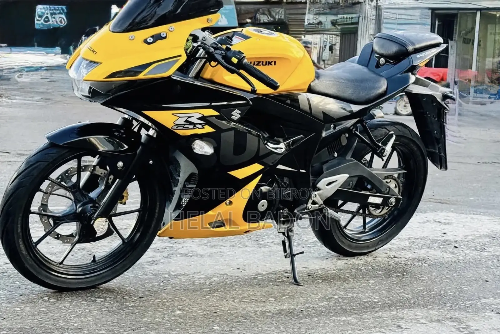 Suzuki GSX-R150 2022 Pink