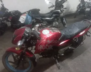 Bajaj Pulsar 150 2016 Red