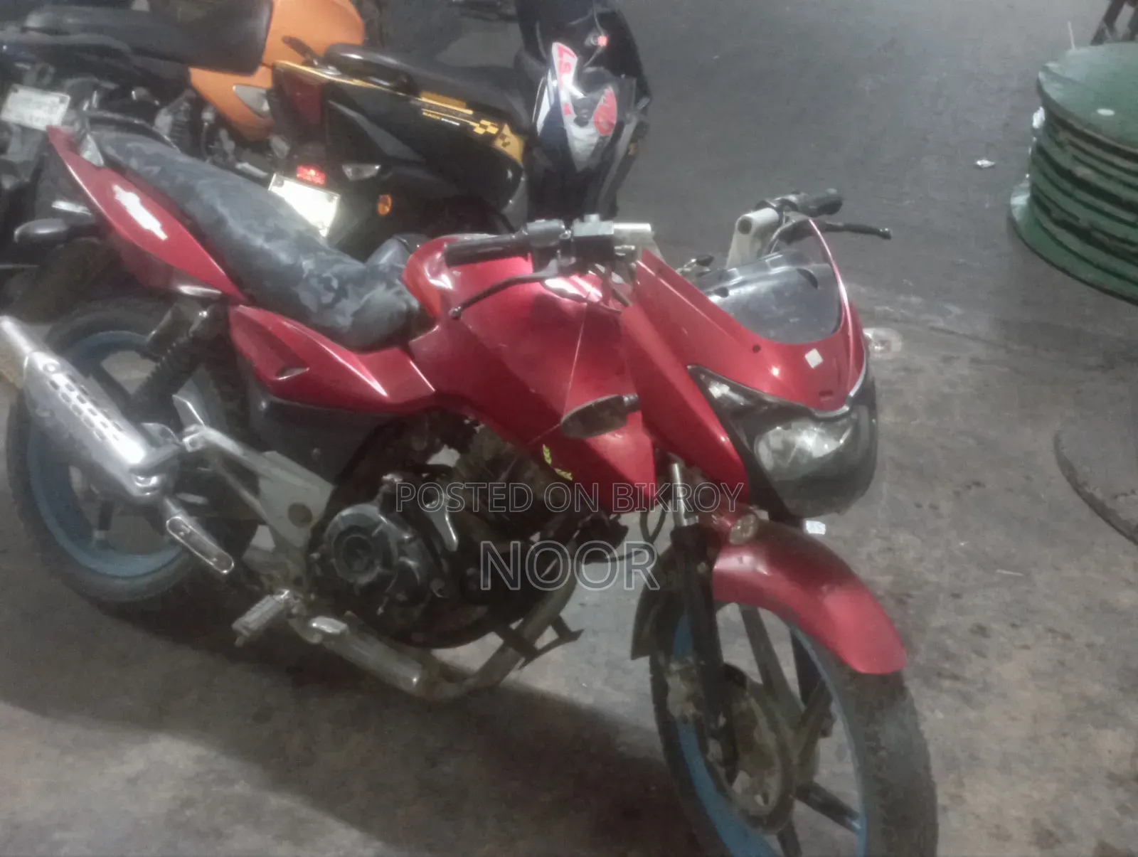 Bajaj Pulsar 150 2016 Red