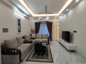 Furnished 3-bedroom Apartment in Gulshan for rent