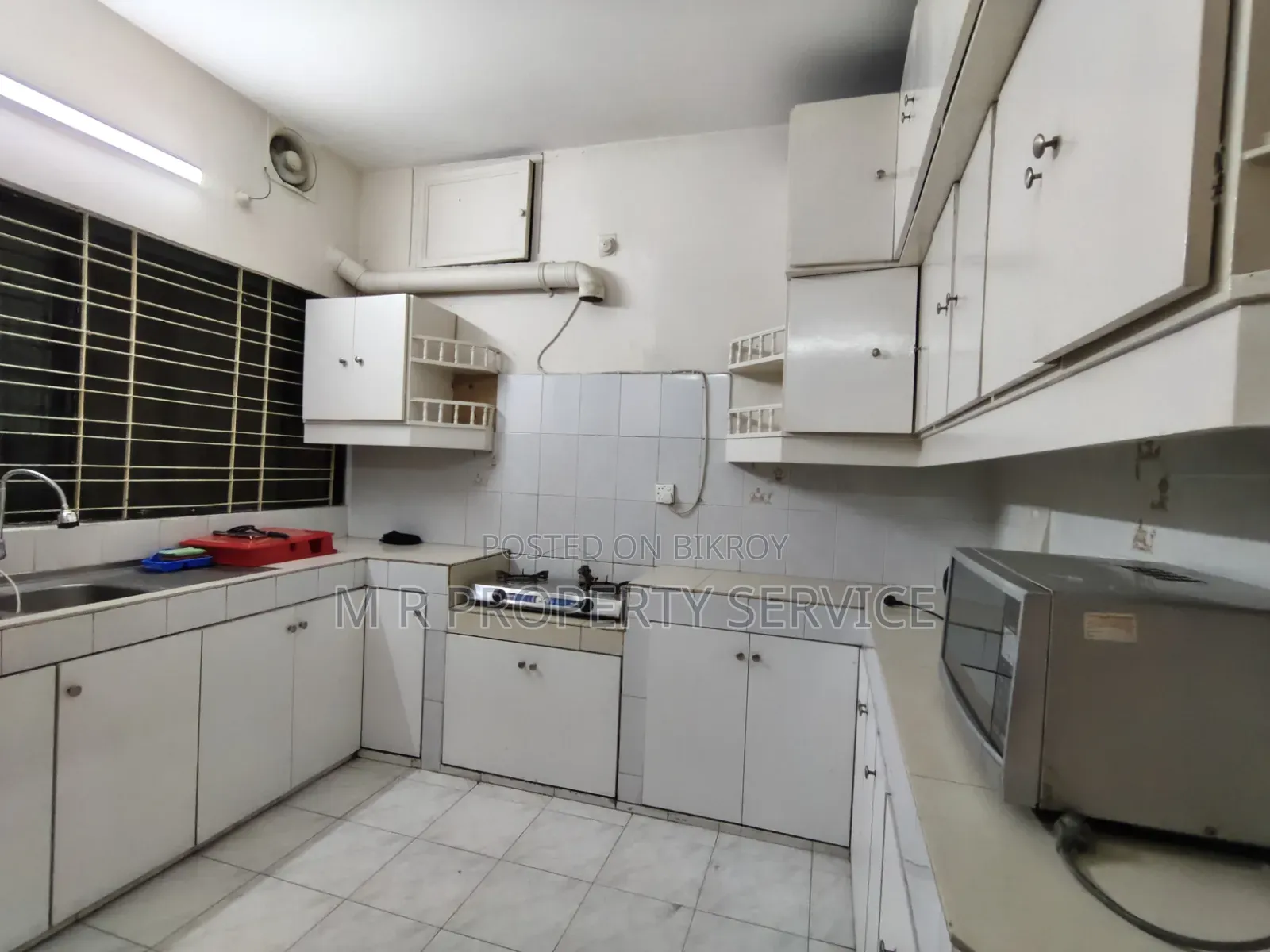 Furnished 2-bedroom Apartment in Gulshan for rent