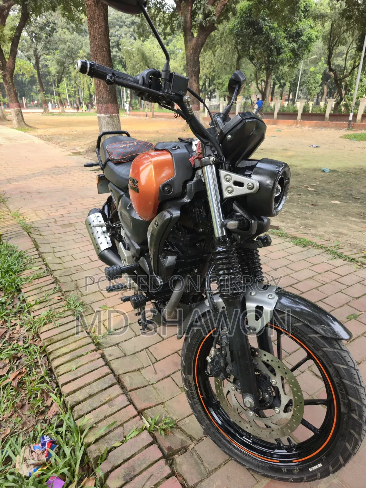 Yamaha FZ-X 2024 Orange