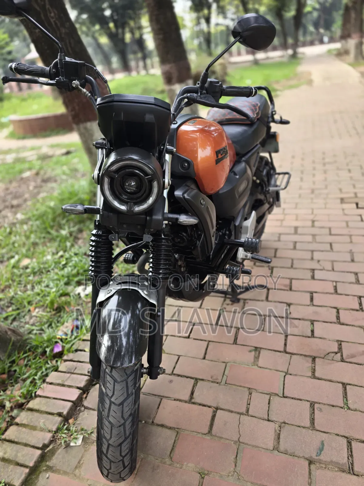 Yamaha FZ-X 2024 Orange