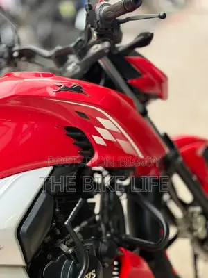 টিভিএস আপাচি আরটিআর ১৬০ ৪ভি ২০২১ লাল