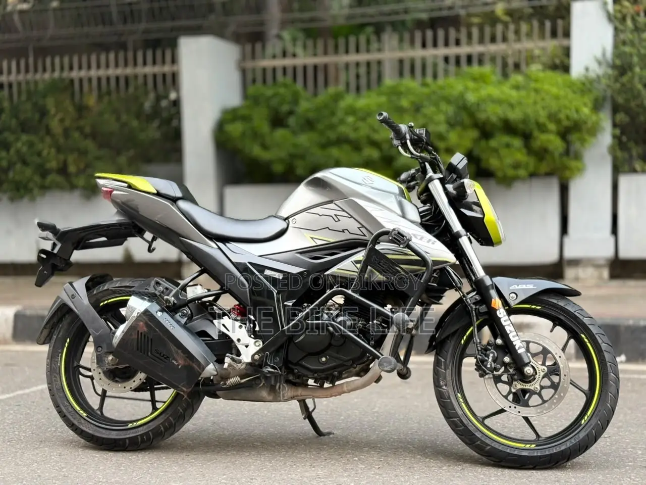 Suzuki Gixxer 2026 Gray