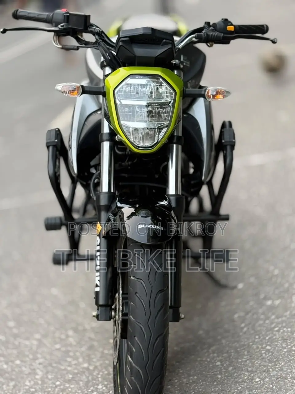 Suzuki Gixxer 2026 Gray