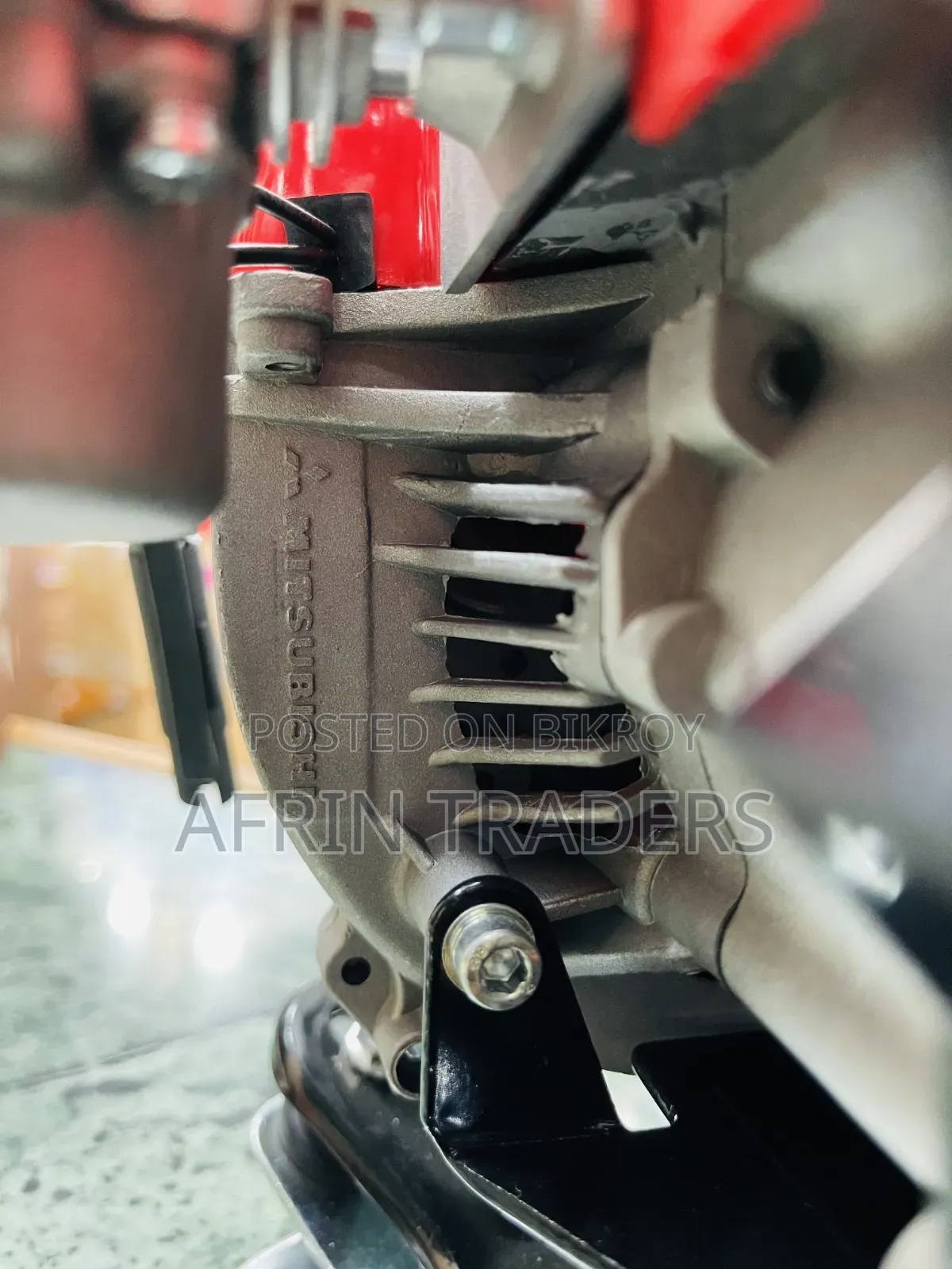 মিতসুবিশি ব্যাকপ্যাক ব্রাশ গ্রাস কাটার মেশিন/ আফরিন ট্রেডার্স