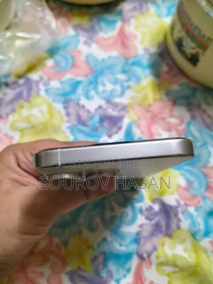 অ্যাপল আইফোন ১৬ প্রো ম্যাক্স ২৫৬ জিবি হোয়াইট