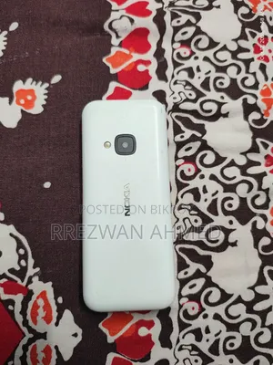 নোকিয়া ৫৩১০ এক্সপ্রেসমিউজিক সাদা