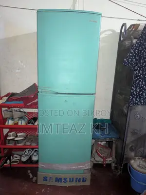 Samsung Double-Door Refrigerator