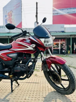 Honda CB 2018 Red