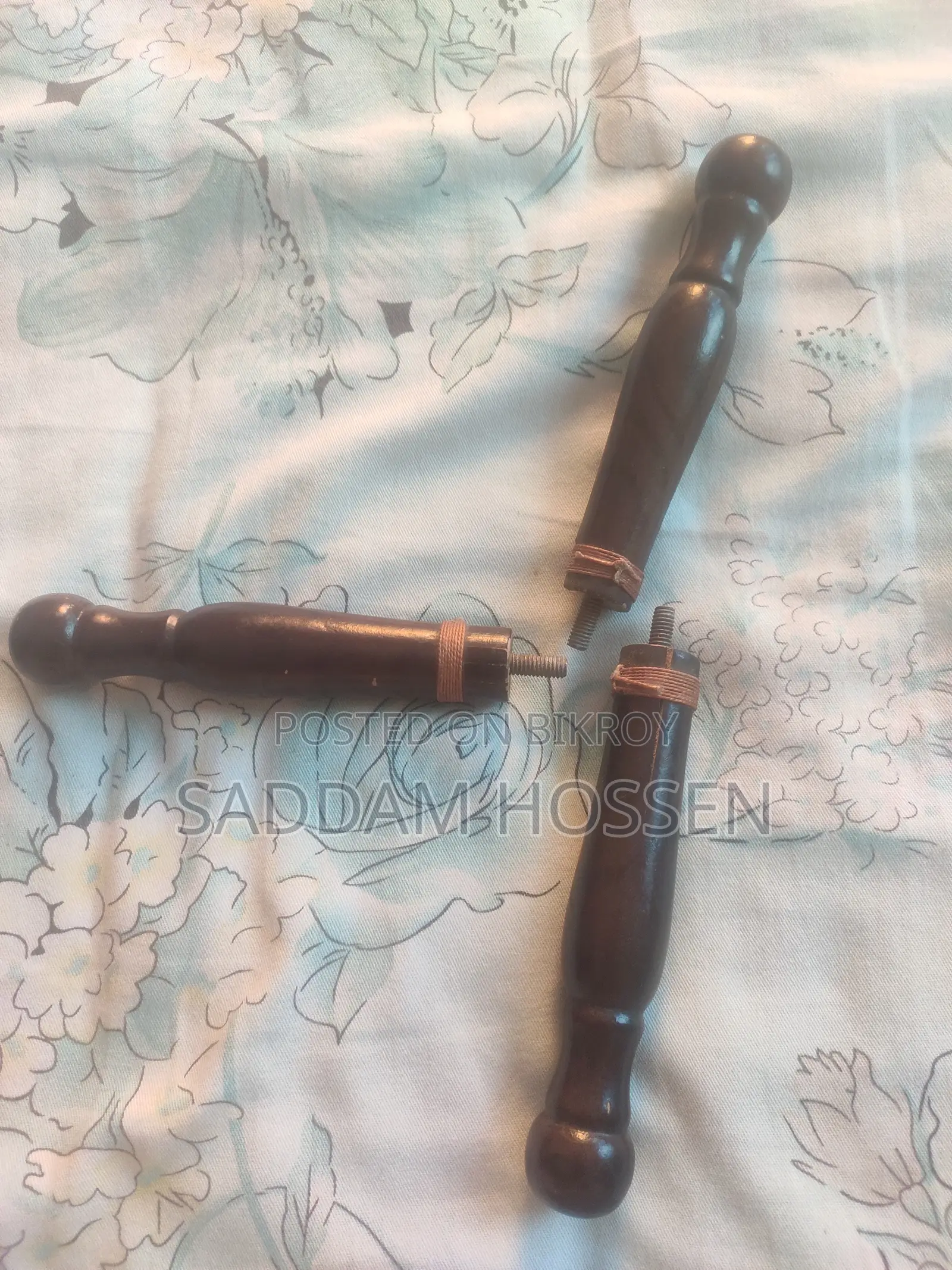 কাপড় রাখার স্ট্যান্ড