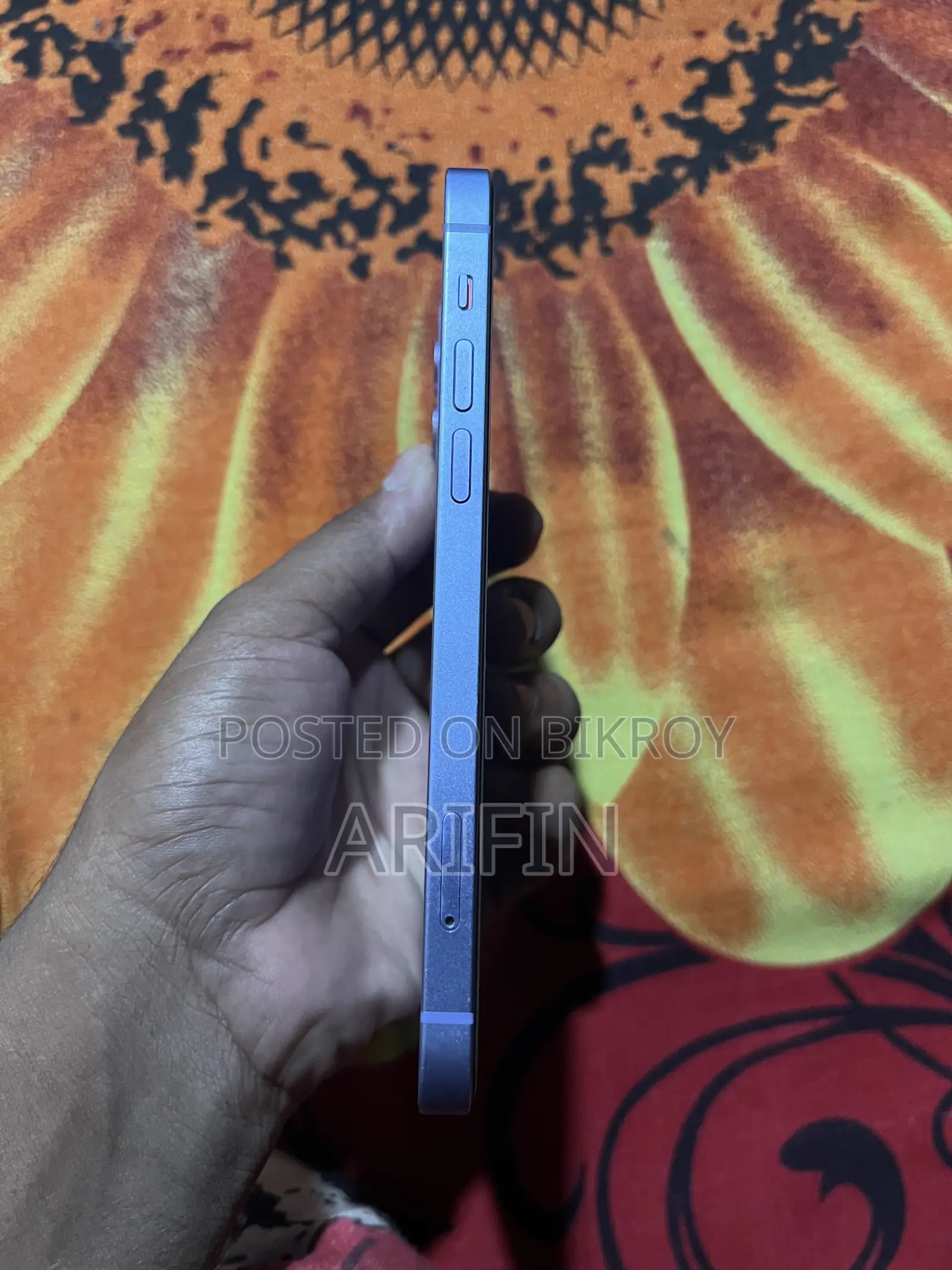 Apple iPhone 12 64 GB