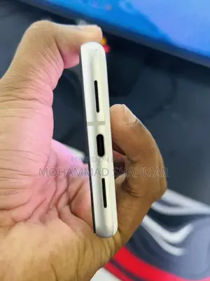 গুগল পিক্সেল ৭ ১২৮ জিবি হোয়াইট