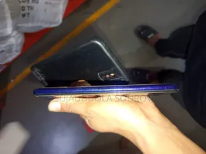 Vivo Y17 128 GB Green