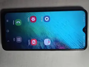 স্যামসাং গ্যালাক্সি এ২০ ৩২ জিবি কালো