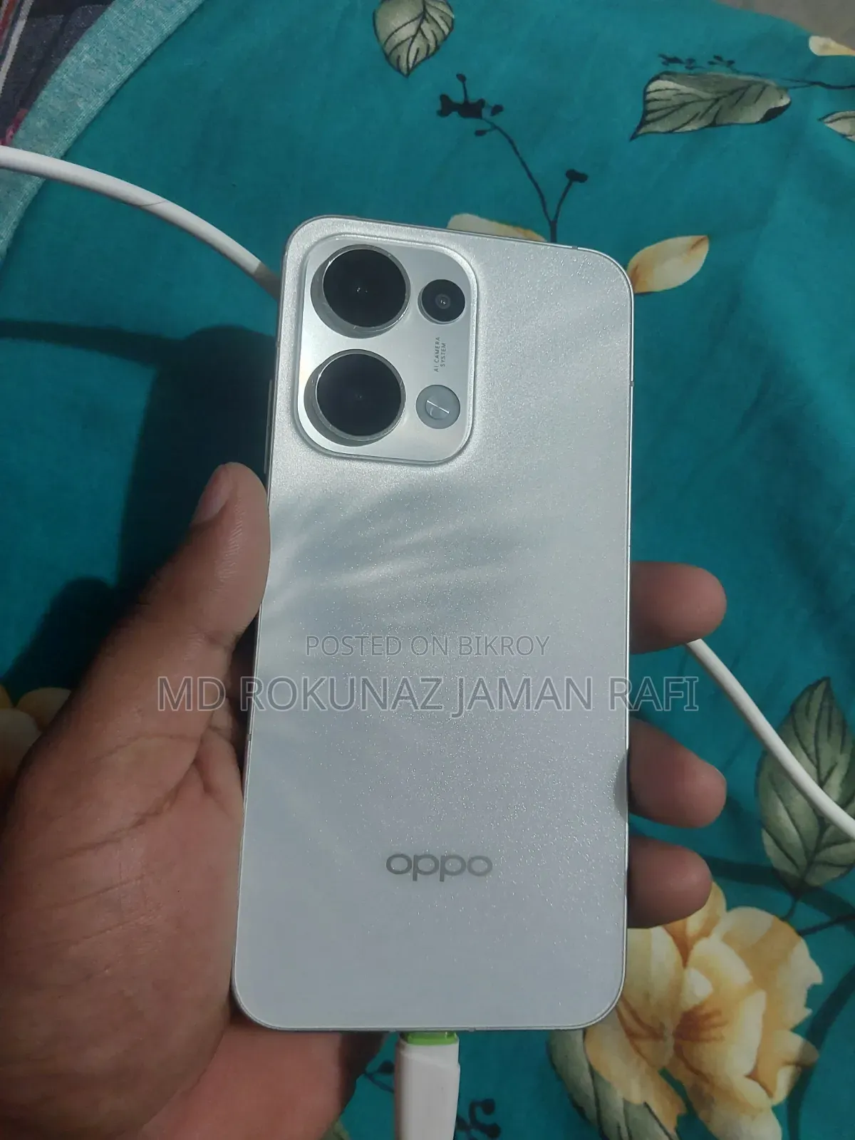 অপ্পো রেনো১৩ ৫জি ২৫৬ জিবি সাদা