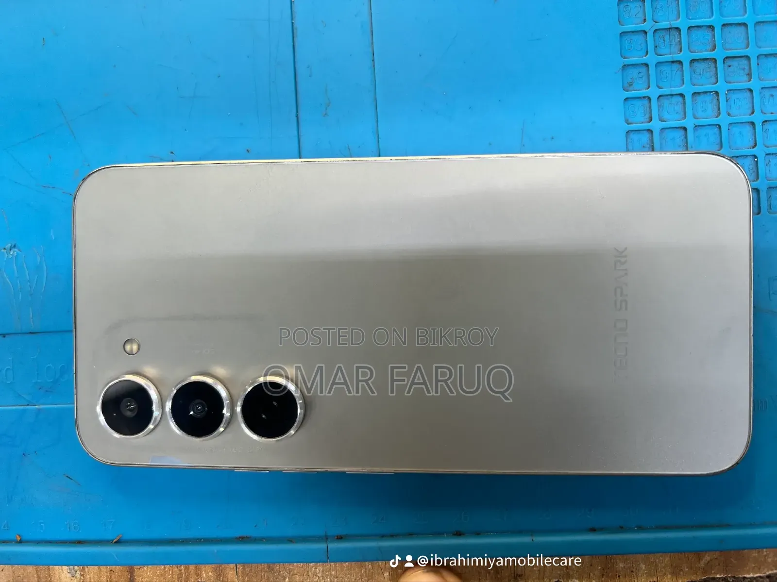 Tecno Spark 40 Pro 128 GB Silver