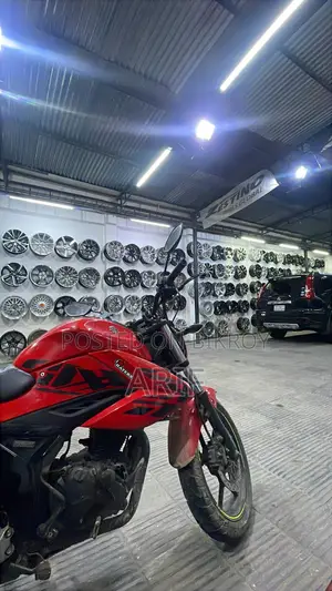 Suzuki Gixxer 2023 Red