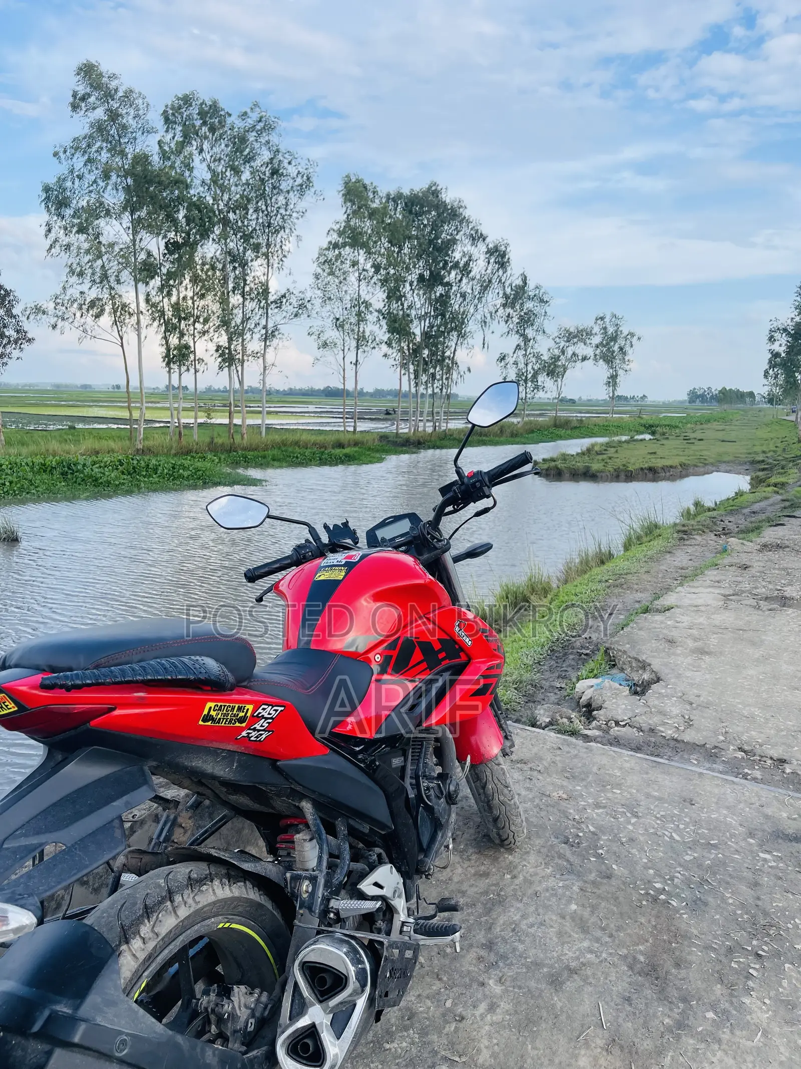 Suzuki Gixxer 2023 Red