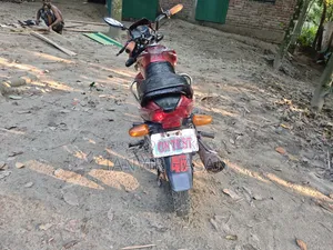 TVS Metro 2021 Red