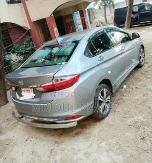 Honda Grace 1.5 Hybrid AWD 2015 Silver