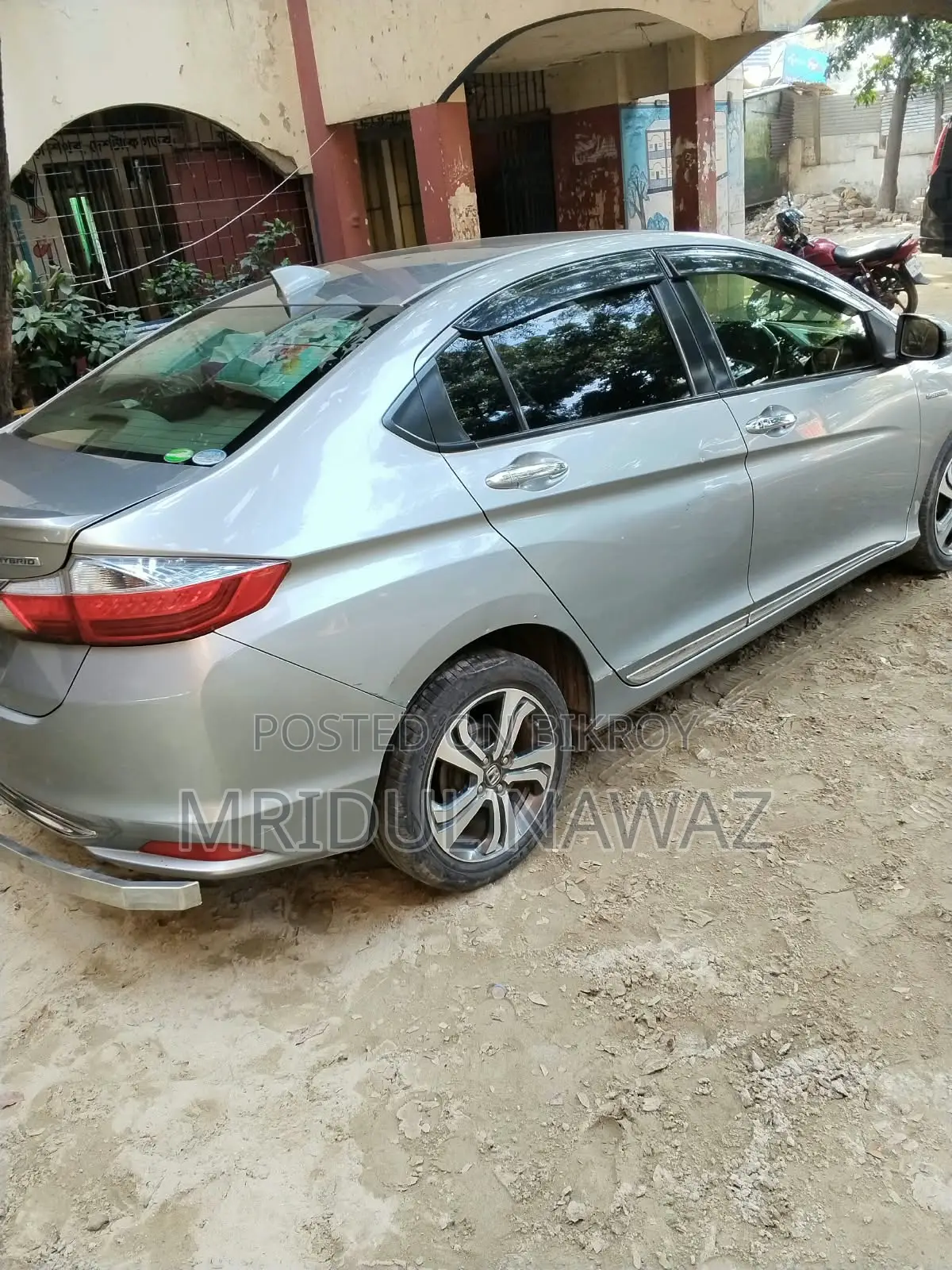 Honda Grace 1.5 Hybrid AWD 2015 Silver