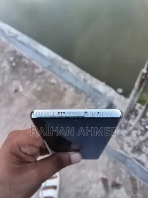 টেকনো ক্যামন ৪০ প্রো ৫জি ২৫৬ জিবি সিলভার