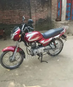 Bajaj CT 100 2010 Red