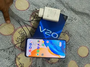 Vivo V20 128 GB Purple