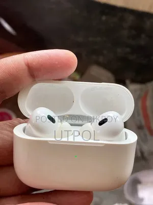 অ্যাপল এয়ারবাডস প্রো ২য় প্রজন্ম