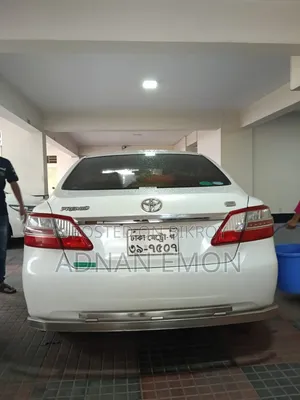 টয়োটা প্রমিও ১.৫ এফডব্লিউডি ২০১৪ সাদা