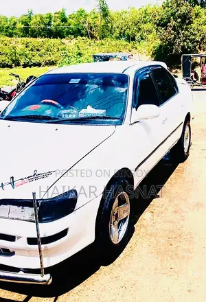 Toyota Corolla Sedan 1998 White