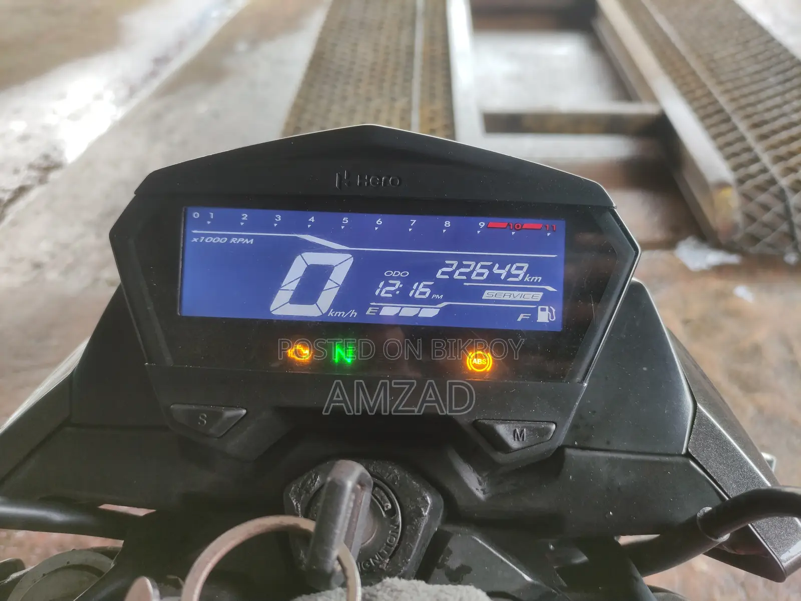 Hero Thriller 160R Refresh 2021 Red